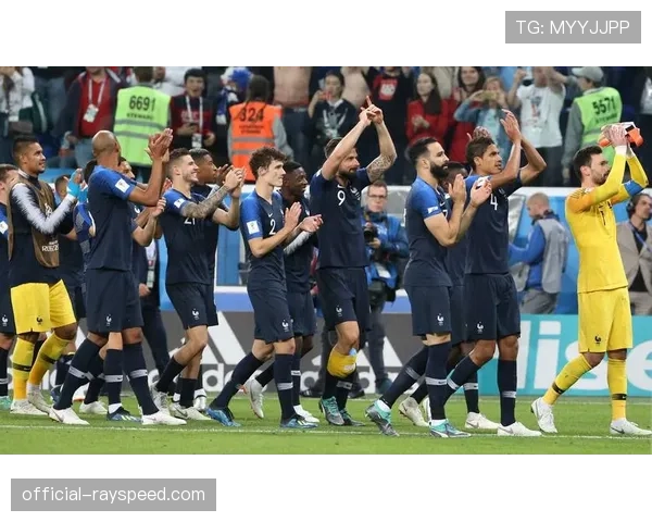 报道：法国业余联赛引入职业数据分析，重点监测边路活动热图